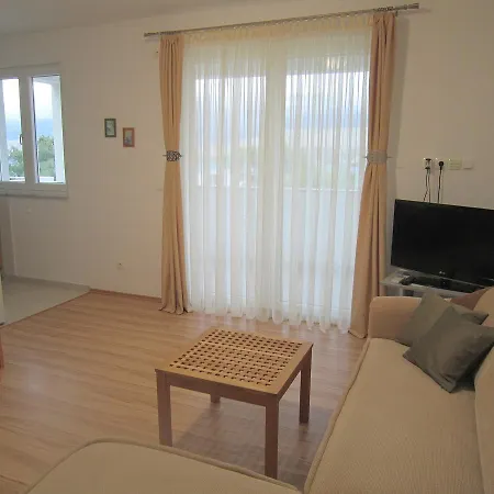 Apartment Veronika 1 Pag Town